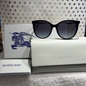 Burberry Black Sunglasses with Dark Gradient Lenses Brand New Authentic